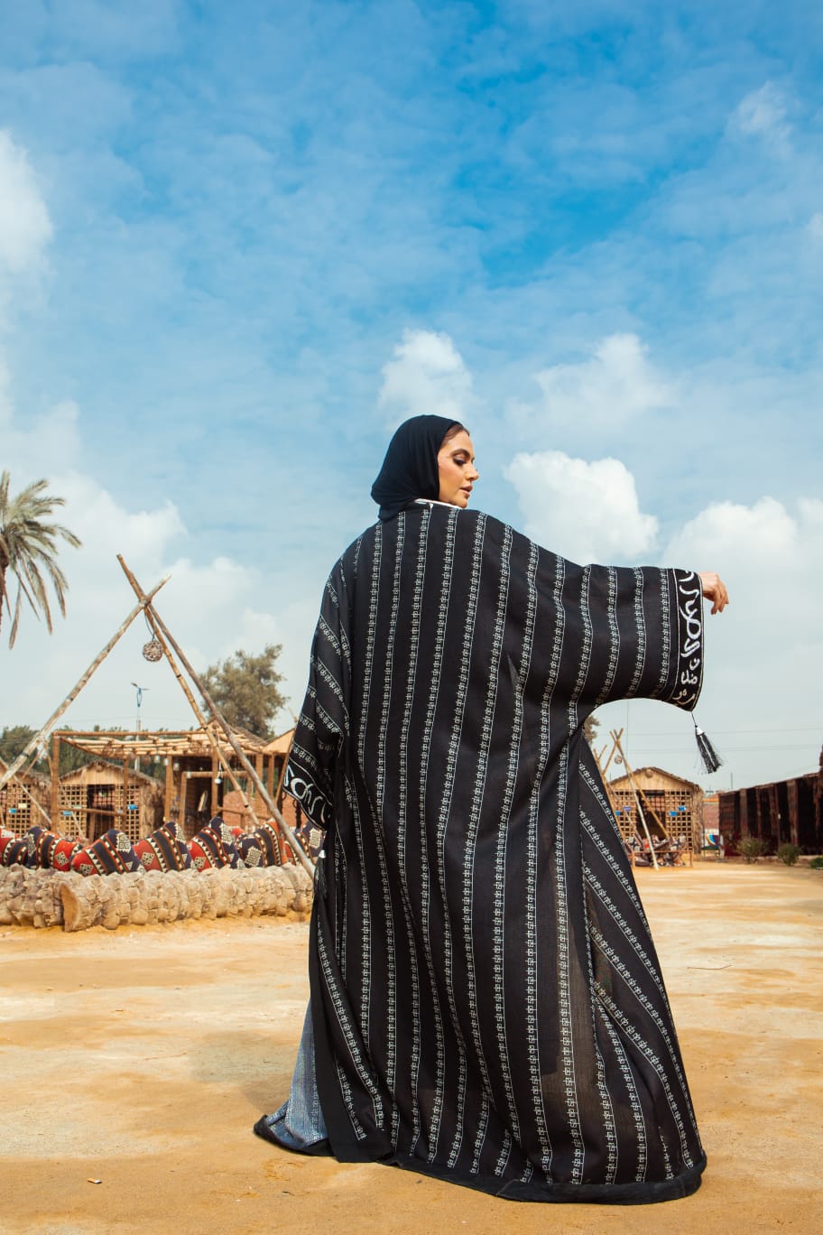 Royal Inscription Abaya