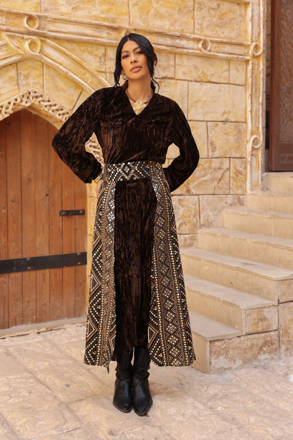 Hekaya- Brown set with Embellished Long Belt