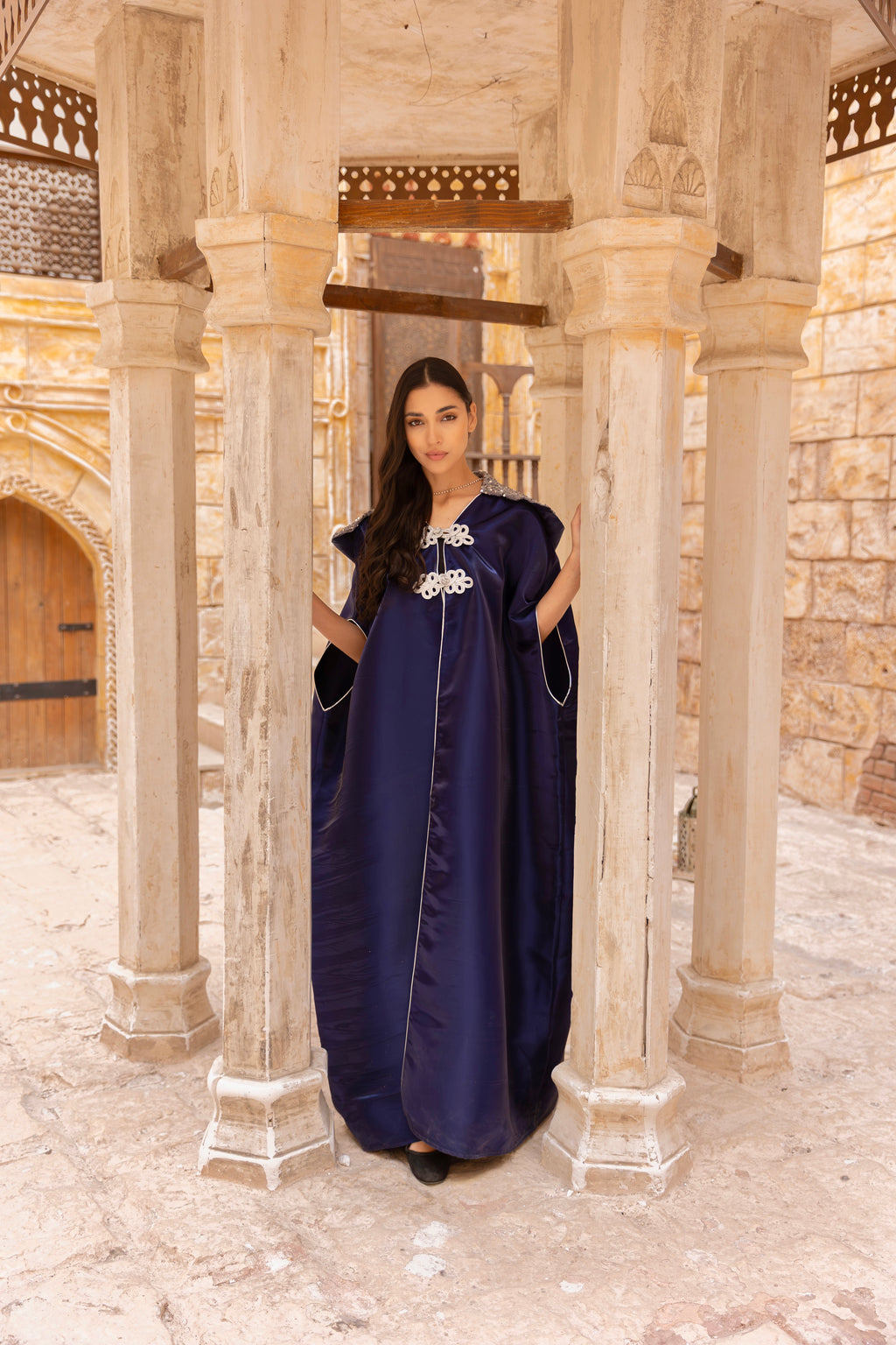 Rouh El-Sharq- Navy Satin Kaftan