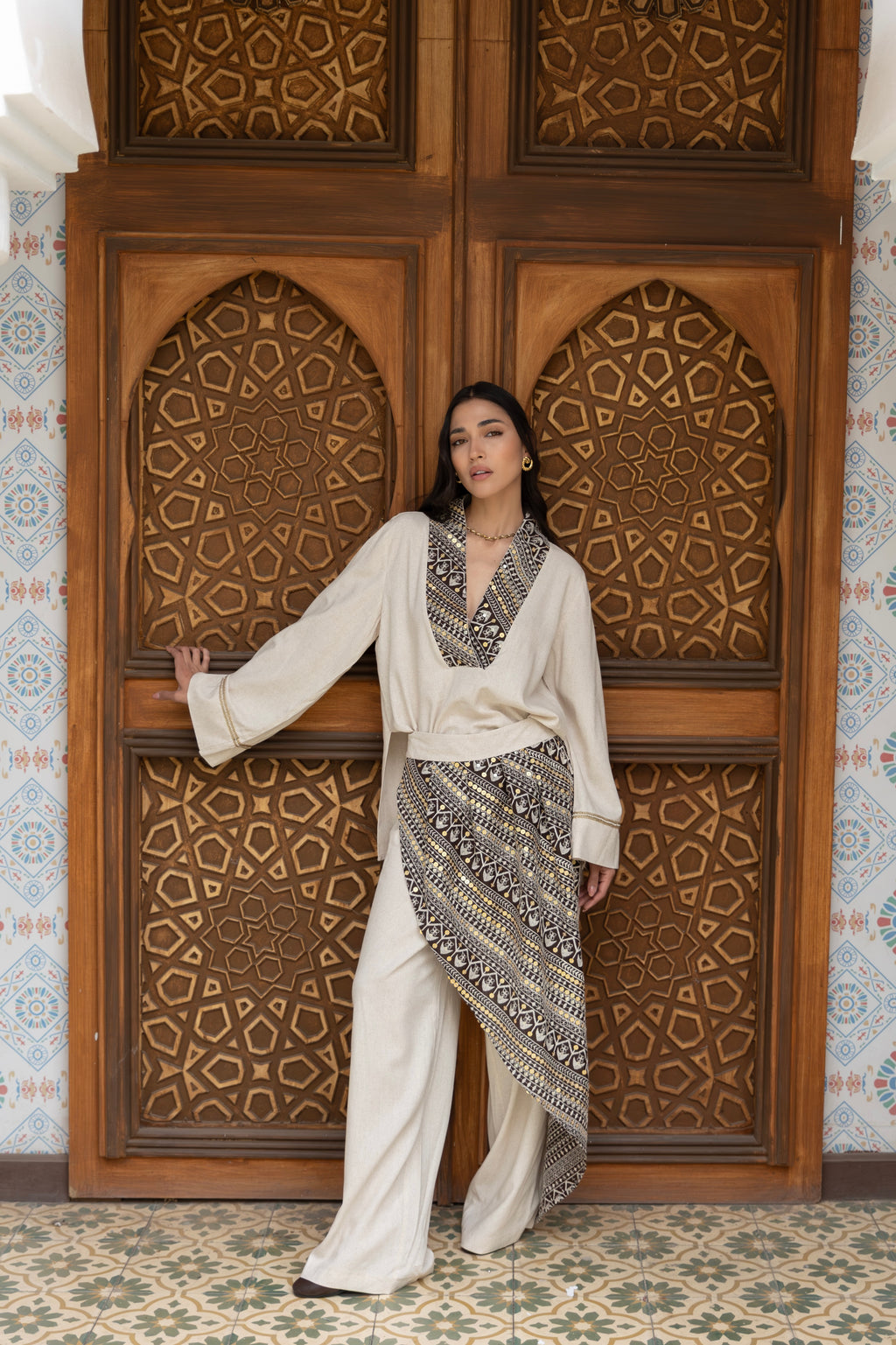 Alf Leila w Leila- Beige Wrap Linen Set