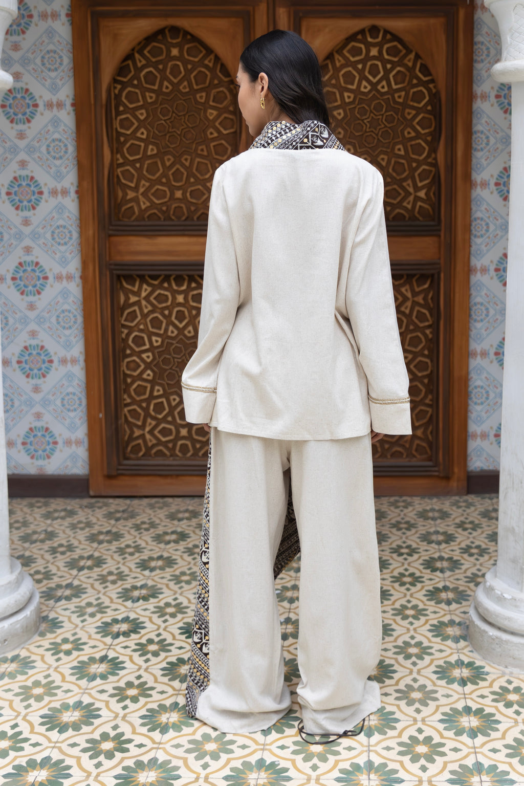 Alf Leila w Leila- Beige Wrap Linen Set