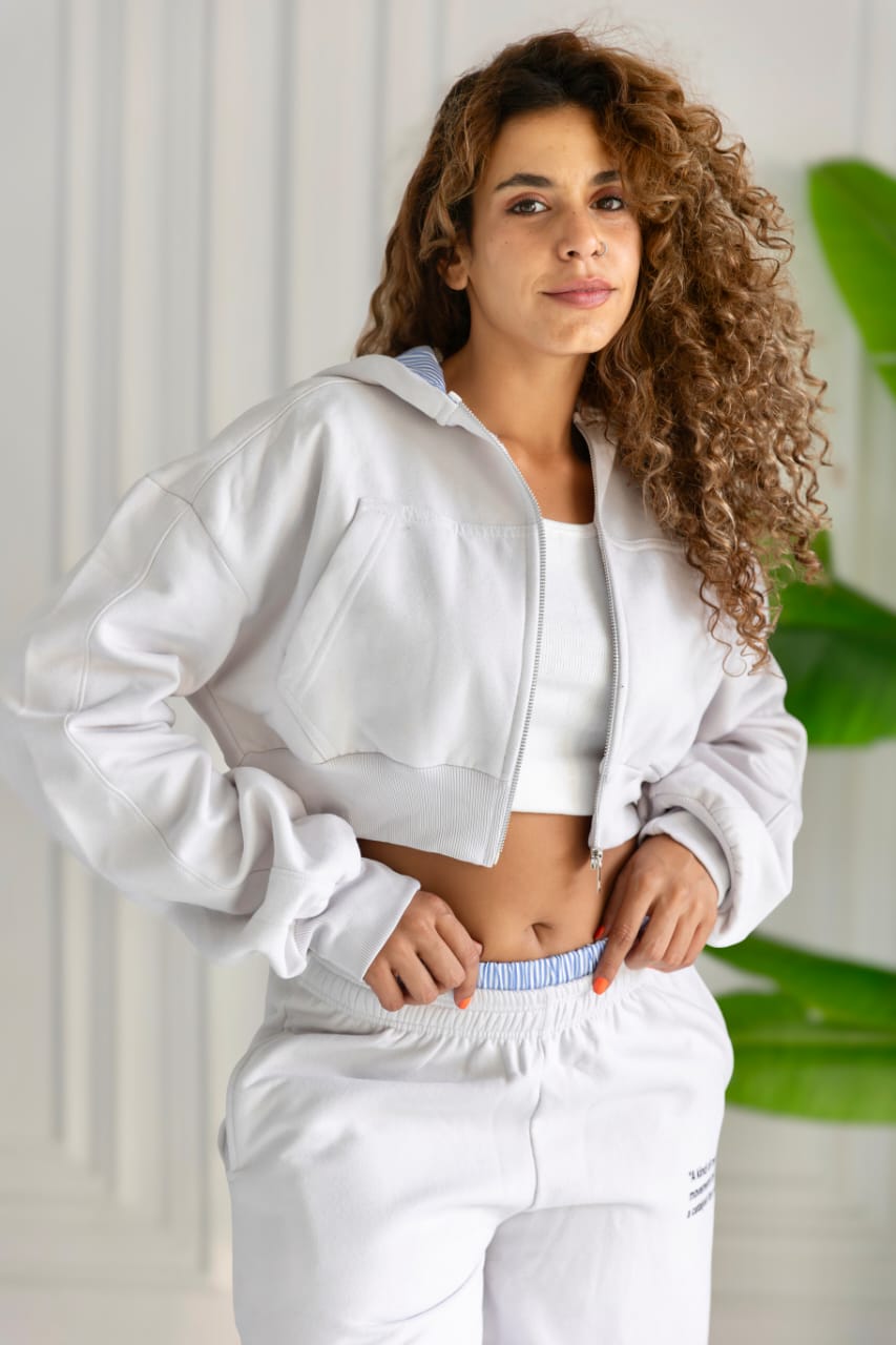 CROPPED BLACK-STRIPED