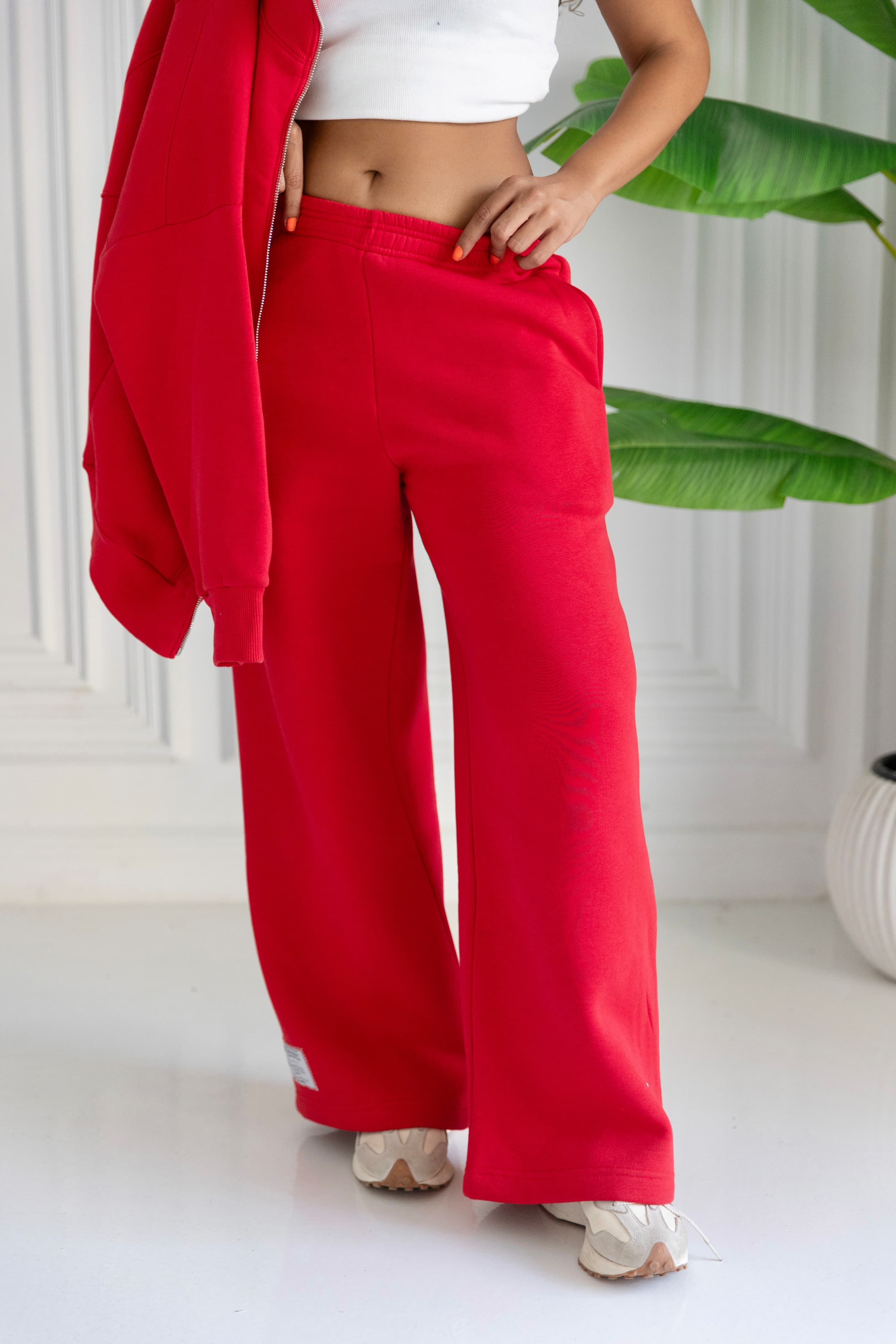 HOT PLAYER PANTS
