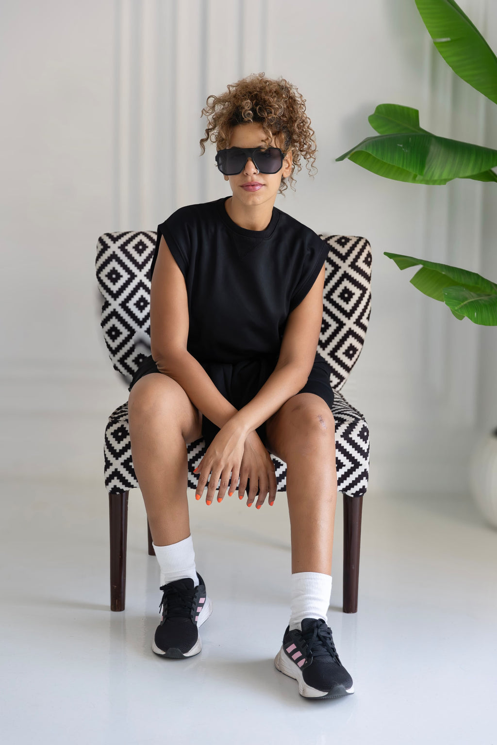 03 SIGNATURE 'KNOT' SHORT